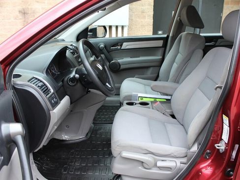 Used 2011 Honda CR-V LX image 10