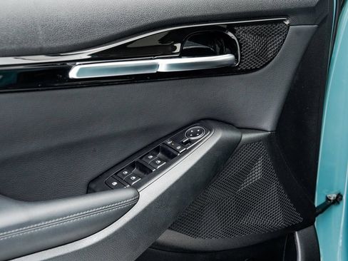 Used 2024 Kia Seltos EX image 8