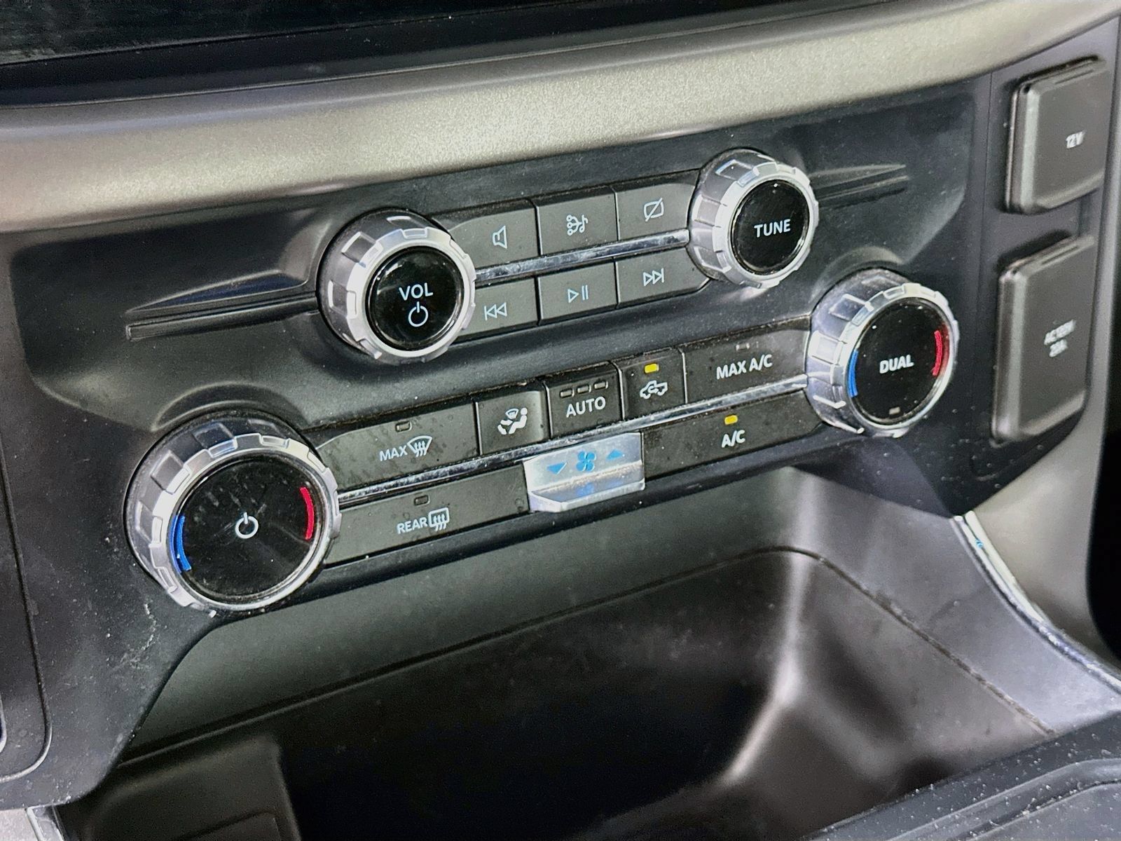 Used 2024 Ford F150 XLT w/ Mobile Office Package AWD/4WD image 17