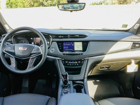 New 2026 Cadillac XT5 Premium Luxury w/ Driver Assist Package FWD image 11