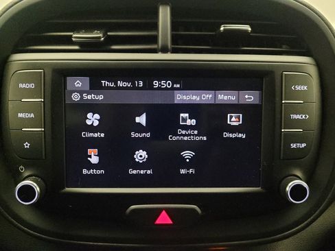 Used 2024 Kia Soul LX w/ Option Group 015 image 25