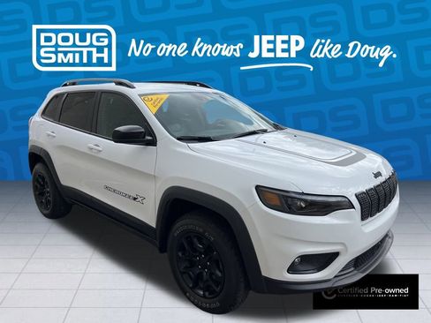 Certified 2022 Jeep Cherokee Latitude w/ Trailer Tow Group image 8