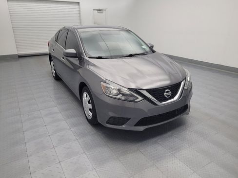 Used 2018 Nissan Sentra S FWD image 13