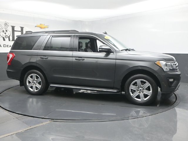 Used 2020 Ford Expedition XLT w/ Equipment Group 202A AWD/4WD image 55