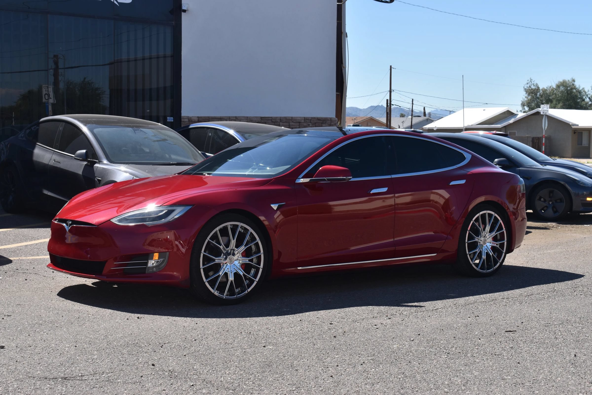 Used 2018 Tesla Model S P100D AWD/4WD image 2