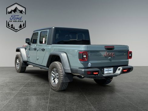 Used 2025 Jeep Gladiator Mojave w/ Convenience Group AWD/4WD image 3