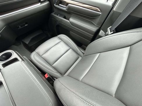 Used 2024 Chevrolet Silverado 3500 LT w/ All Star Edition AWD/4WD image 15