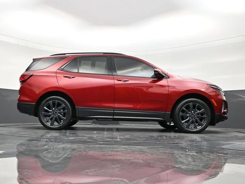 Used 2024 Chevrolet Equinox RS FWD image 22