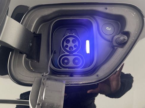 Certified 2021 Polestar Polestar 2 image 29