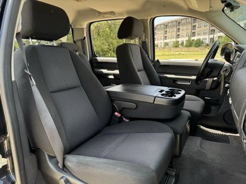 Used 2010 Chevrolet Silverado 1500 LT w/ Texas Edition RWD image 27