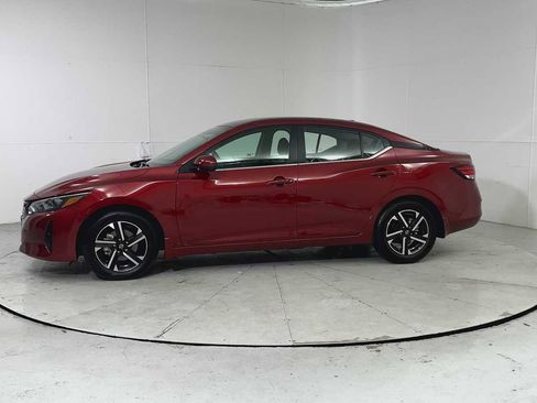 Used 2024 Nissan Sentra SV image 5