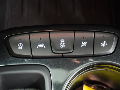Used 2026 Chevrolet TrailBlazer LT w/ Driver Confidence Package FWD image 29