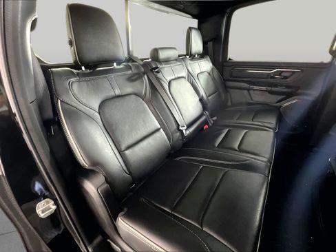 Used 2024 RAM 1500 Limited AWD/4WD image 19