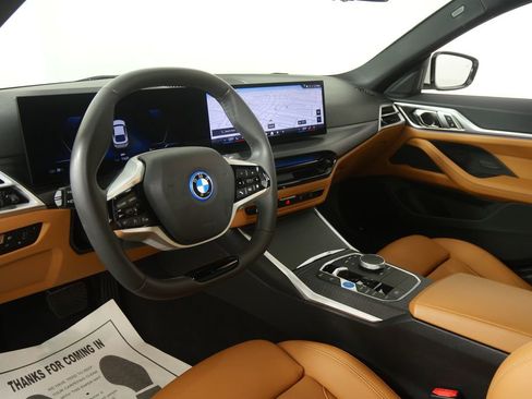 Certified 2025 BMW i4 eDrive40 RWD image 12