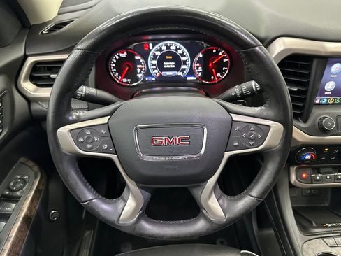 Used 2021 GMC Acadia Denali w/ Denali Technology Package FWD image 28