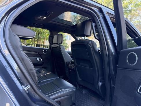 Used 2020 Land Rover Discovery HSE Luxury AWD/4WD image 15
