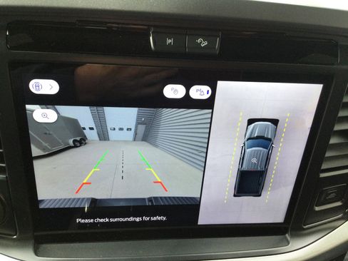 New 2025 Ford F150 Lariat w/ Equipment Group 501A Mid image 18