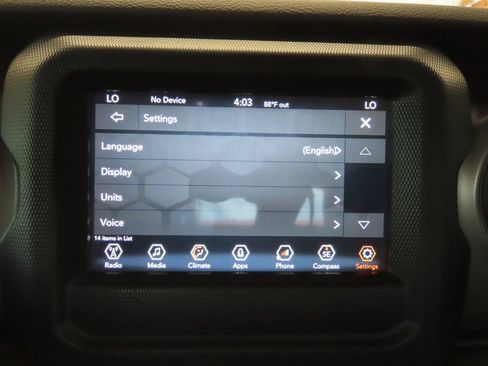 Used 2022 Jeep Wrangler Sport AWD/4WD image 38