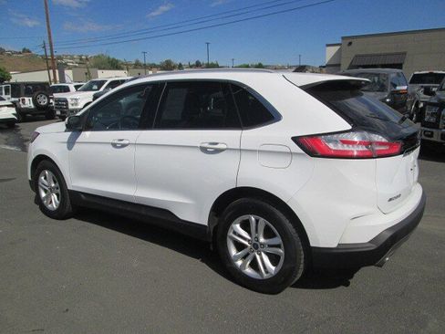 Used 2020 Ford Edge SEL AWD/4WD image 3