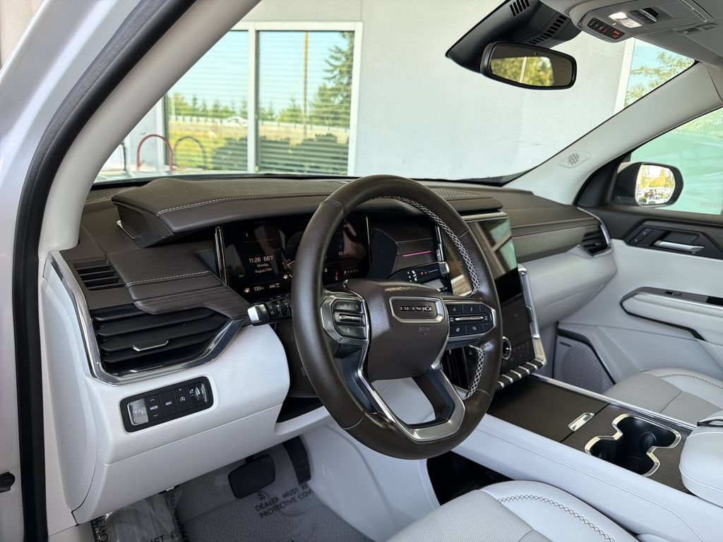 Certified 2024 GMC Acadia Denali w/ LPO, Floor Liner Package AWD/4WD image 11