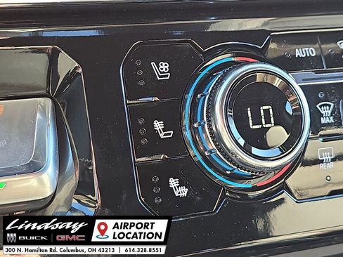 New 2026 GMC Sierra 3500 Denali w/ Denali Reserve Package image 40