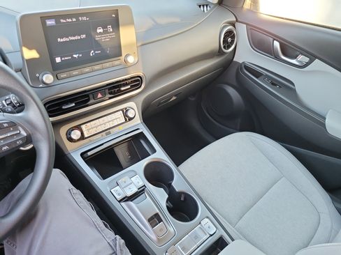 Certified 2023 Hyundai Kona SE image 15