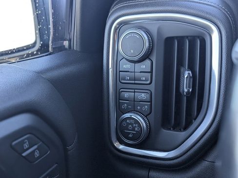 Used 2019 GMC Sierra 1500 Denali w/ Denali Carbonpro Edition image 39