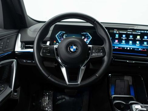 Used 2025 BMW X2 xDrive28i w/ Convenience Package image 15