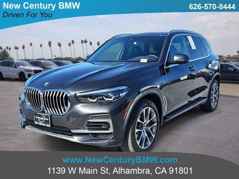 Certified 2022 BMW X5 xDrive40i w/ Parking Assistance Package image 1