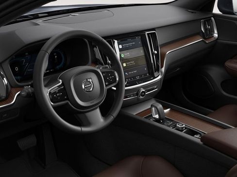 Certified 2025 Volvo V60 B5 Cross Country Plus AWD/4WD image 6