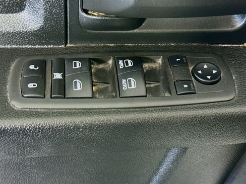 Used 2022 RAM 2500 Tradesman w/ Chrome Appearance Group image 24