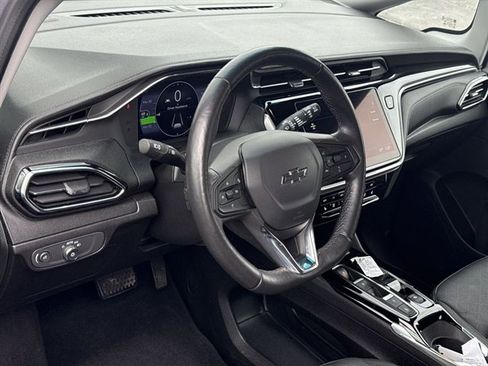 Certified 2023 Chevrolet Bolt LT image 14