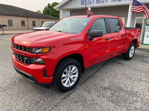 Used 2021 Chevrolet Silverado 1500 Custom image 3