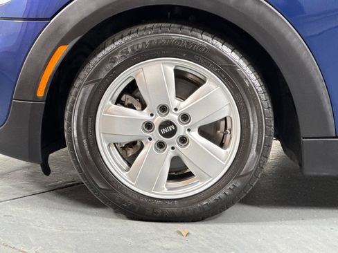 Used 2017 MINI Cooper 2-Door Hardtop image 24