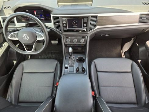 Used 2023 Volkswagen Atlas SE FWD image 25