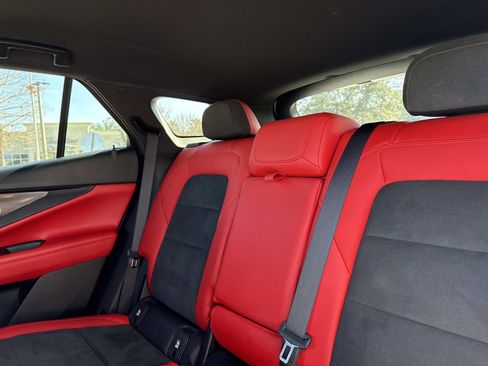 Used 2024 Chevrolet Blazer EV RS image 16