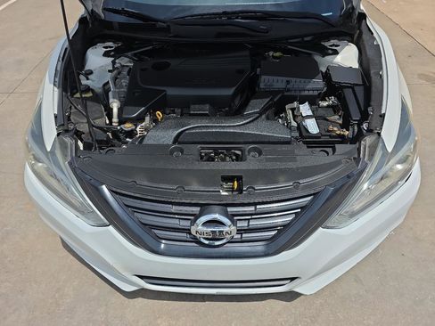 Used 2018 Nissan Altima 2.5 SR w/ SR Midnight Edition FWD image 27
