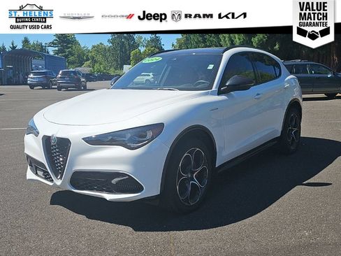 Used 2024 Alfa Romeo Stelvio Veloce AWD/4WD image 1