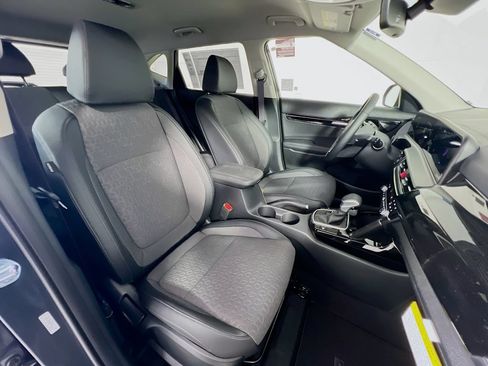 New 2026 Kia Seltos S FWD image 23