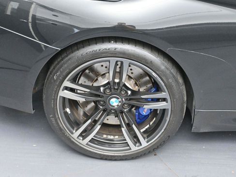 Used 2015 BMW M4 Convertible RWD image 35