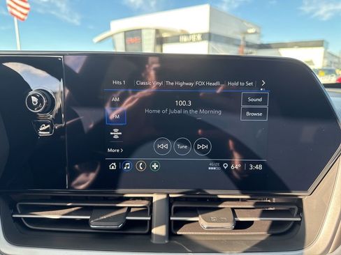 New 2026 Chevrolet Trax RS image 17