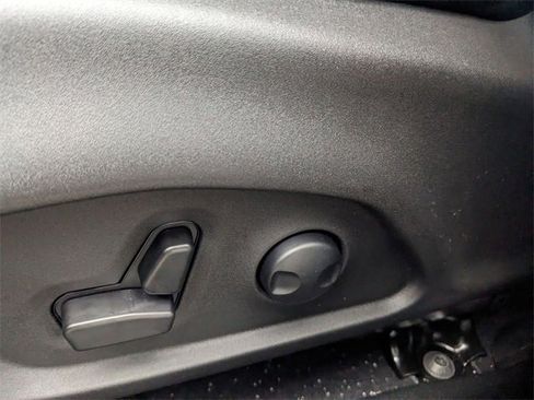 New 2025 Jeep Compass Limited image 7