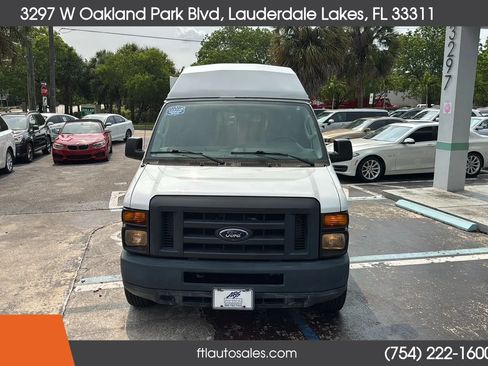 Used 2013 Ford E-250 and Econoline 250 Extended w/ PWR Group RWD image 6