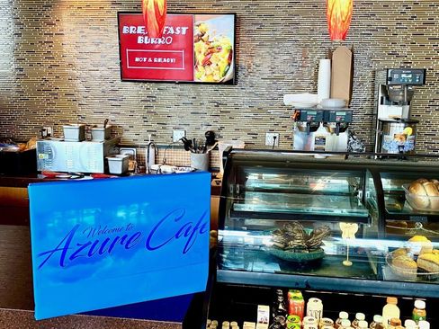 Used 2021 Toyota Camry LE image 28