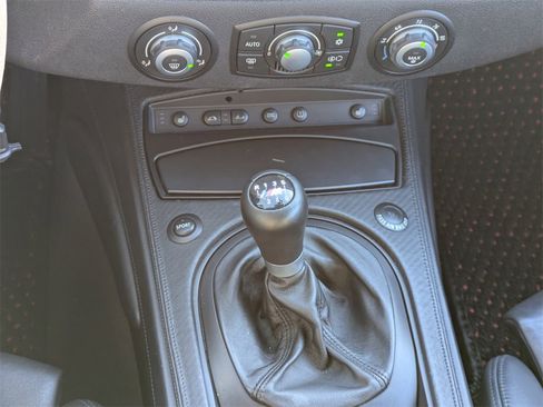 Used 2006 BMW M Roadster image 20