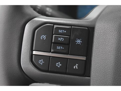 New 2025 Ford F150 XLT w/ Equipment Group 301A Standard image 15