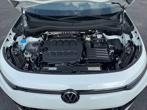 New 2026 Volkswagen Tiguan SE R-Line AWD/4WD image 25