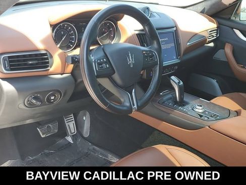 Used 2022 Maserati Levante GT AWD/4WD image 23