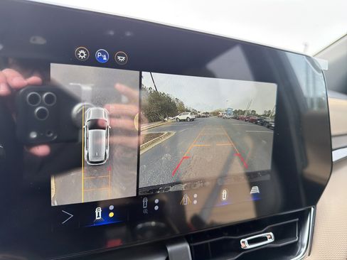 New 2026 Chevrolet Equinox ACTIV w/ Convenience Package III image 29