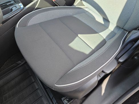 Used 2023 Chevrolet TrailBlazer LS image 12